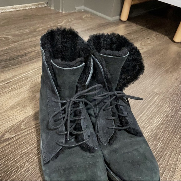 UGG Quincy Black Lace Up Boots - Picture 4 of 8